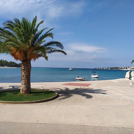 Cozy Apartments Danica Novalja - Ground Floor מראה חיצוני תמונה