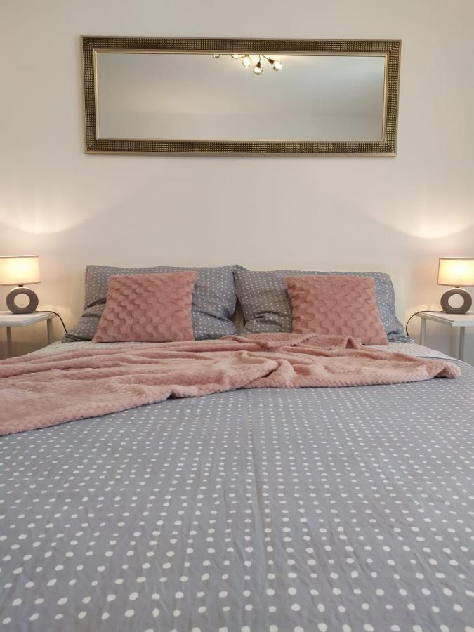 Cozy Apartments Danica Novalja - Ground Floor מראה חיצוני תמונה