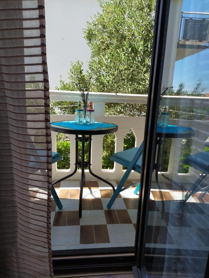Cozy Apartments Danica Novalja - Ground Floor מראה חיצוני תמונה