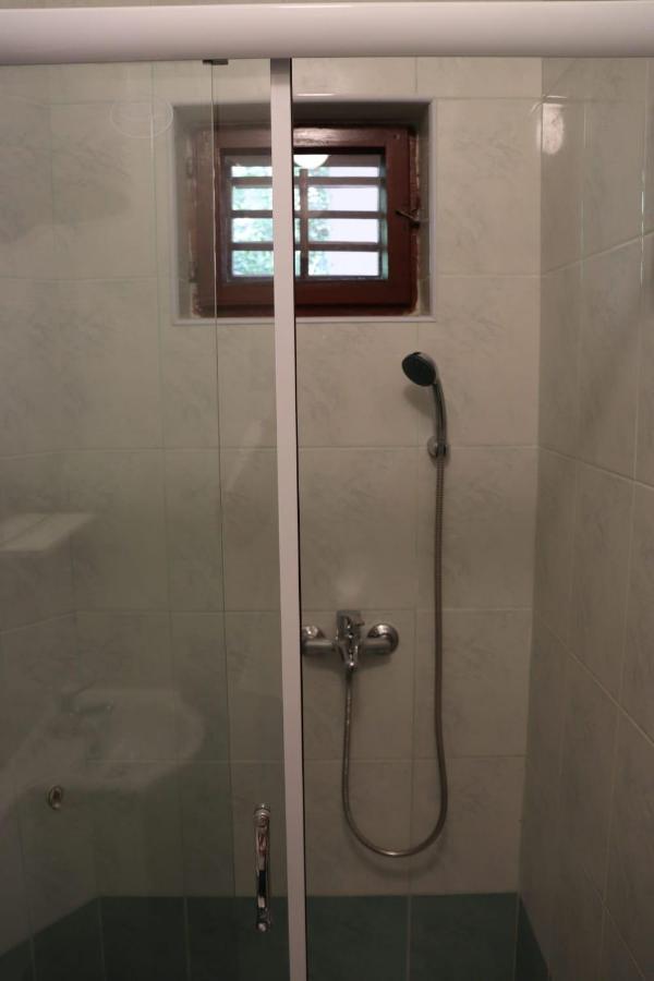 Cozy Apartments Danica Novalja - Ground Floor מראה חיצוני תמונה
