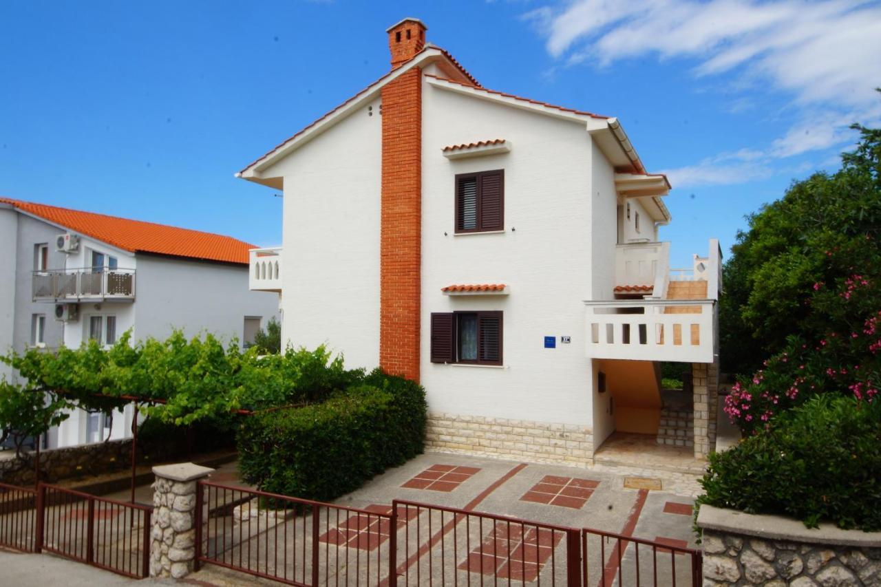 Cozy Apartments Danica Novalja - Ground Floor מראה חיצוני תמונה